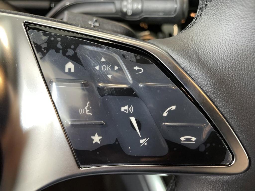 new 2025 Mercedes-Benz GLA 250 car, priced at $44,345