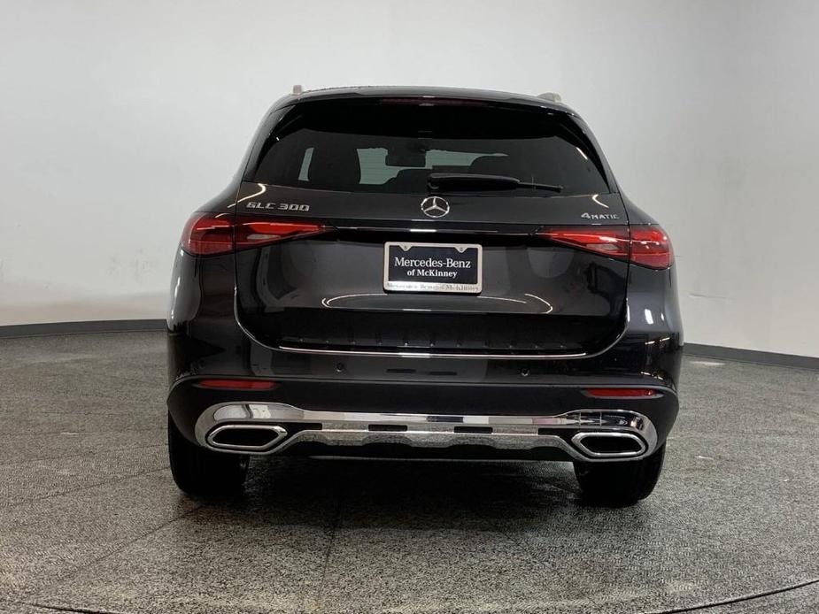 new 2025 Mercedes-Benz GLC 300 car, priced at $54,625