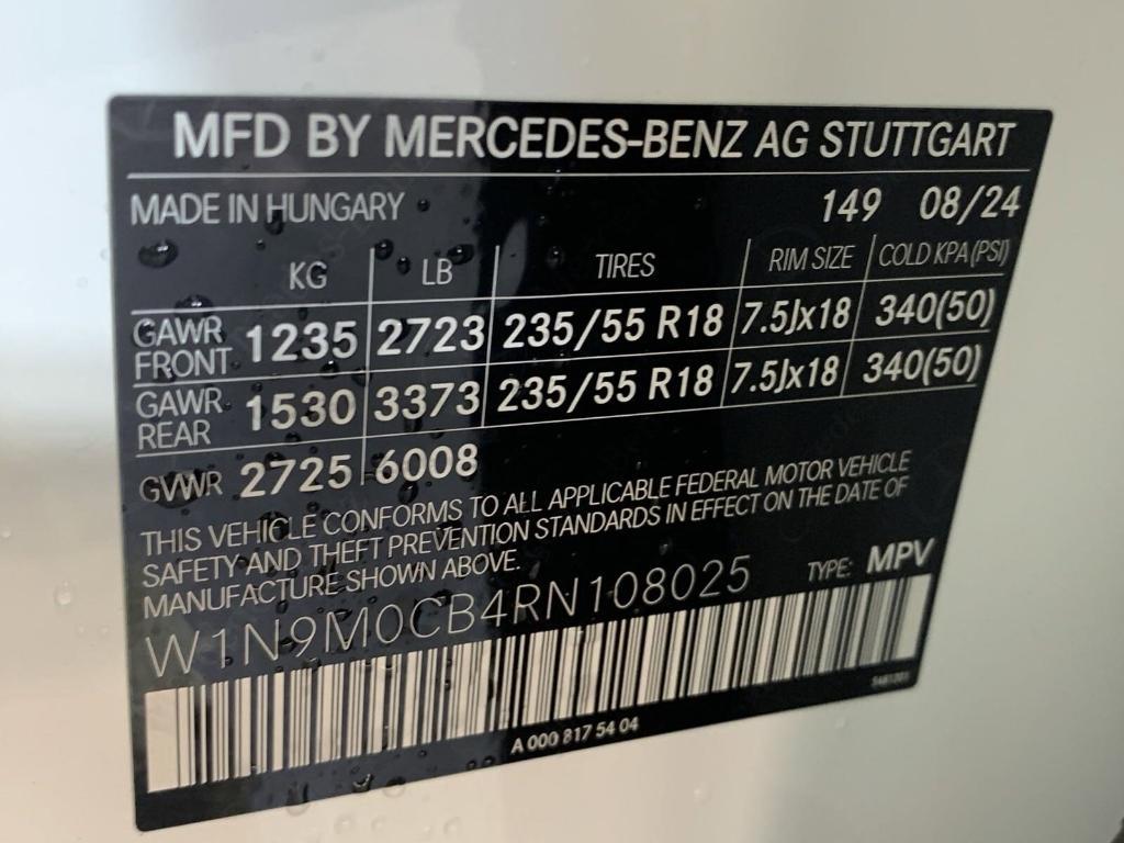 new 2024 Mercedes-Benz EQB 250 car, priced at $58,095