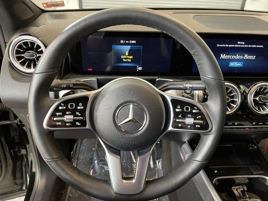 used 2023 Mercedes-Benz GLB 250 car, priced at $35,998