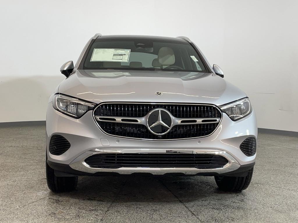 new 2025 Mercedes-Benz GLC 300 car, priced at $53,285