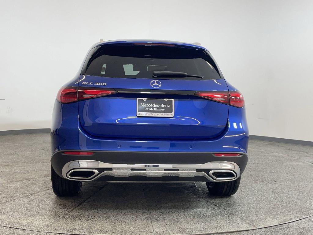 new 2025 Mercedes-Benz GLC 300 car, priced at $51,785