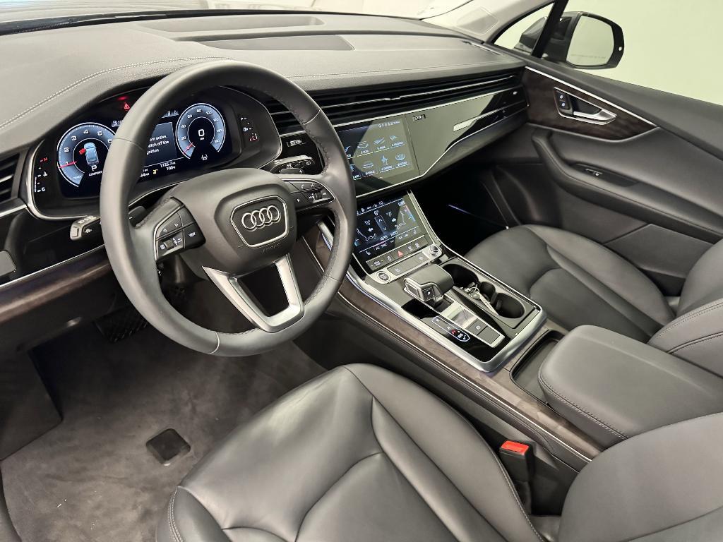 used 2023 Audi Q7 car, priced at $42,999