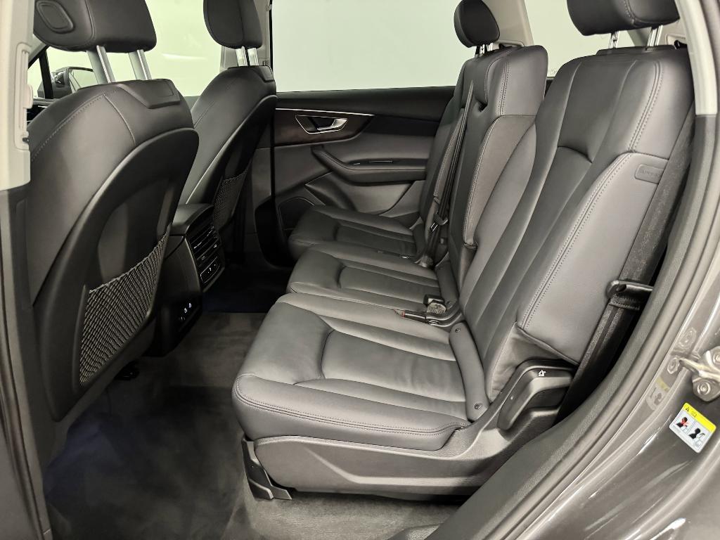 used 2023 Audi Q7 car, priced at $42,999