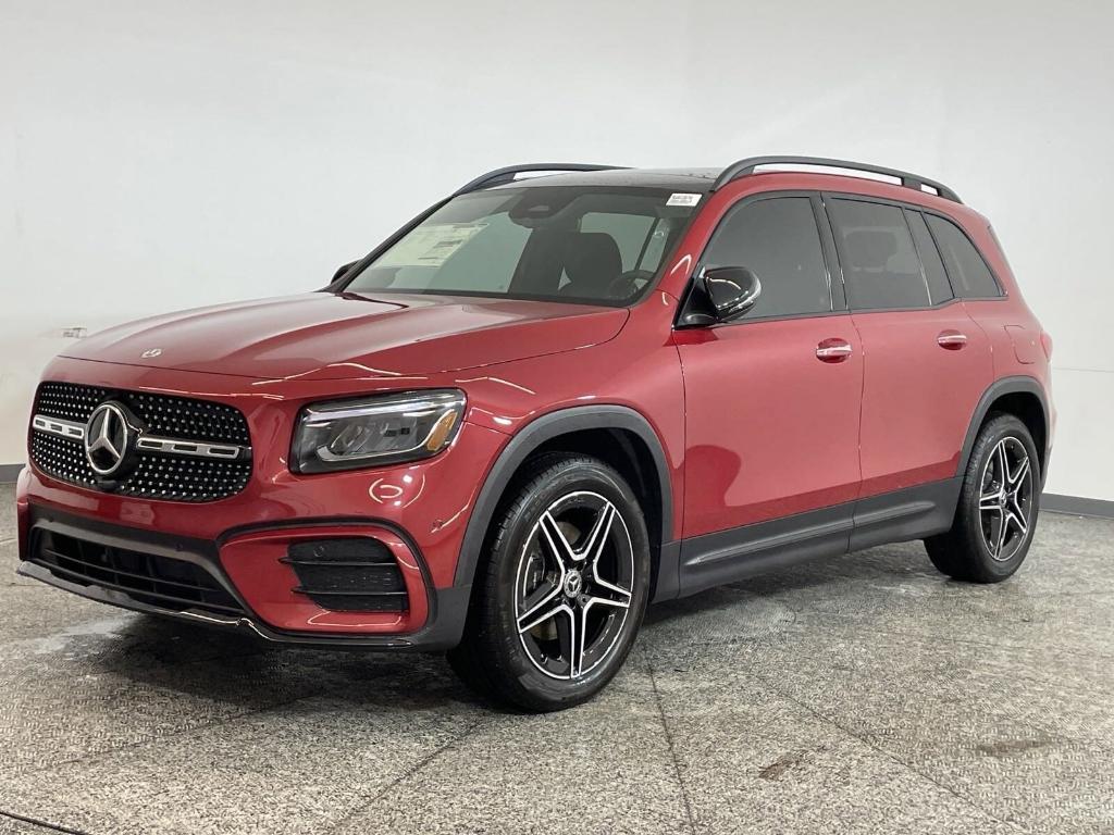 new 2025 Mercedes-Benz GLB 250 car, priced at $55,245