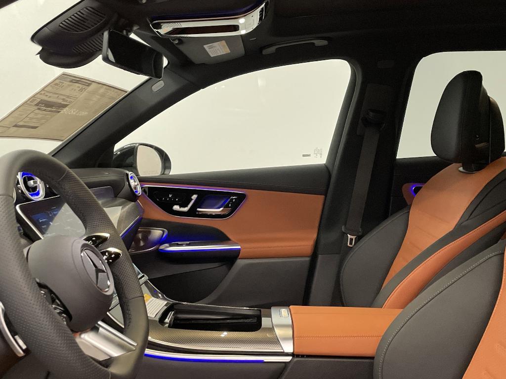 new 2026 Mercedes-Benz GLC 300 car, priced at $61,155