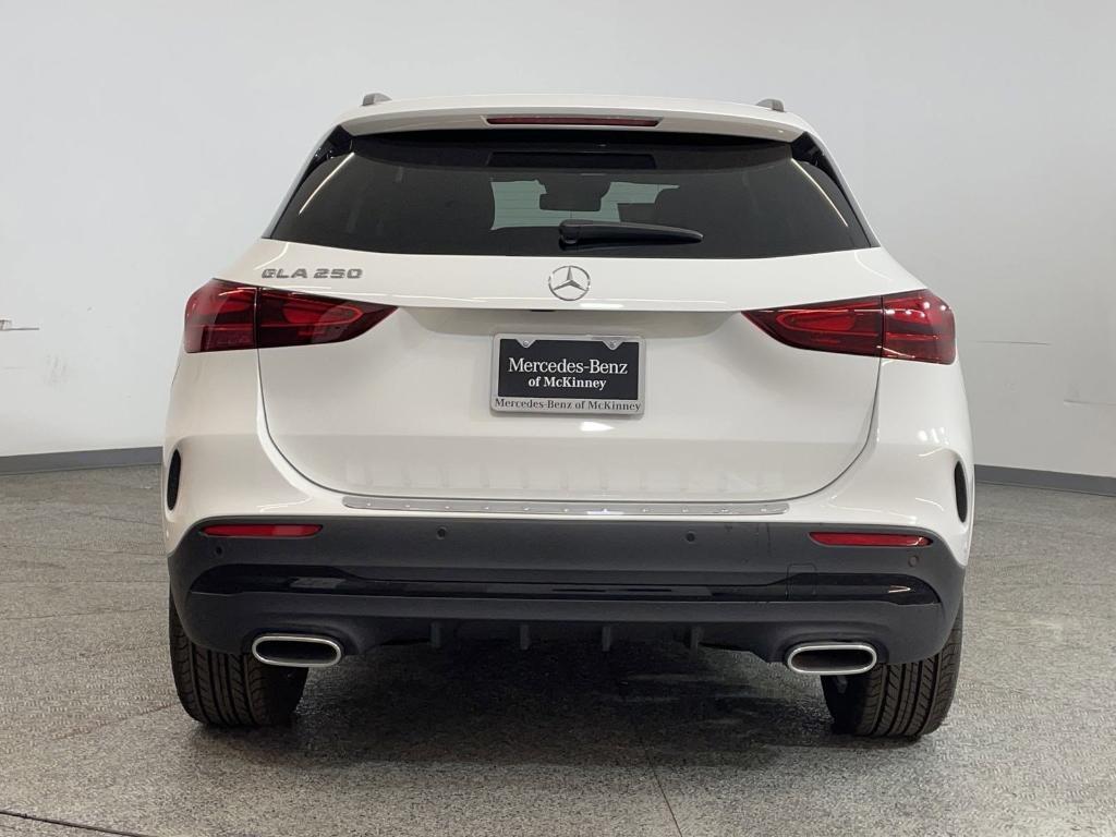 new 2025 Mercedes-Benz GLA 250 car, priced at $50,455