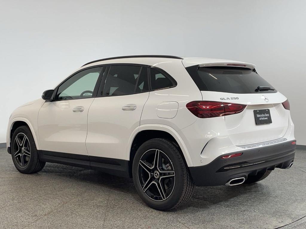 new 2025 Mercedes-Benz GLA 250 car, priced at $51,070