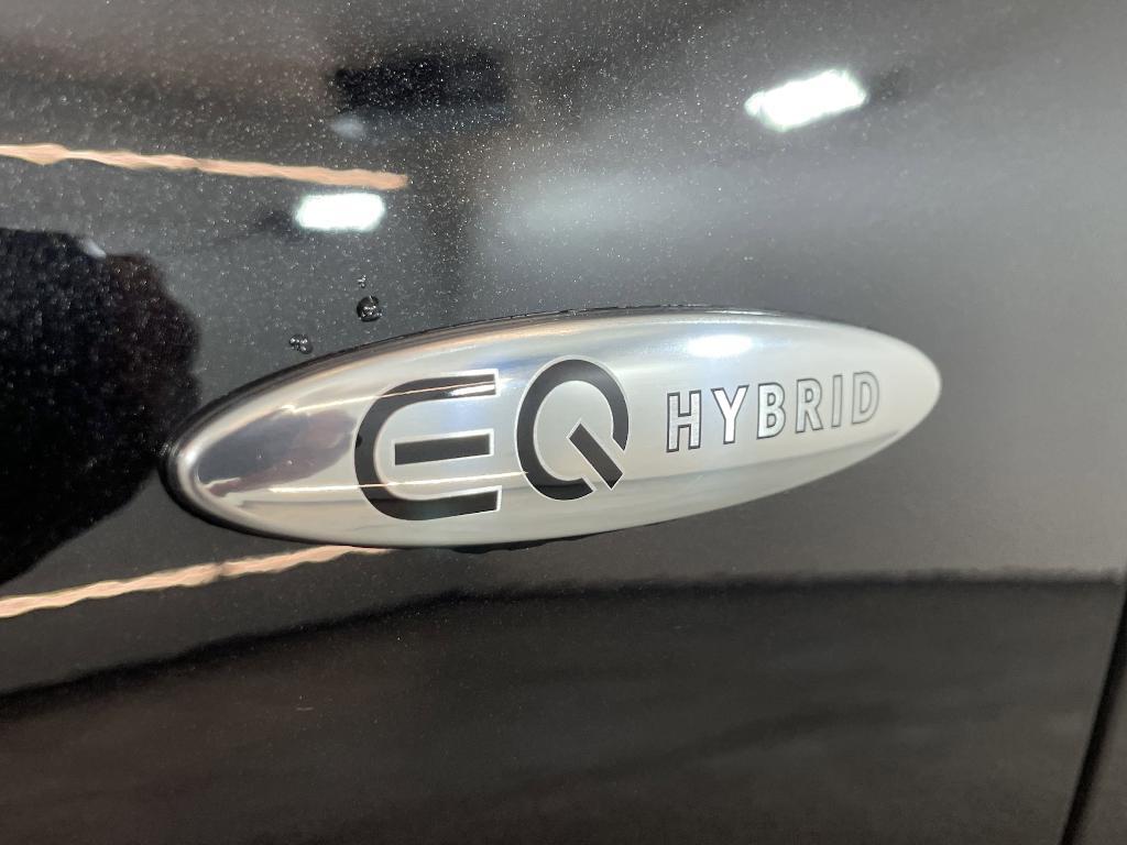 new 2025 Mercedes-Benz GLE 450e car, priced at $88,570