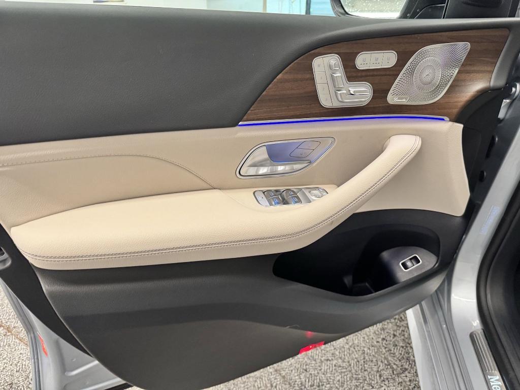 new 2025 Mercedes-Benz GLE 350 car, priced at $71,715