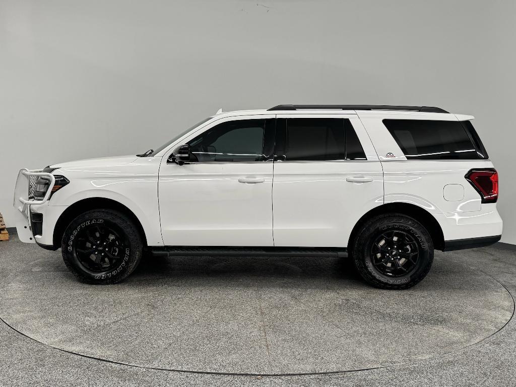 used 2022 Ford Expedition car, priced at $47,999
