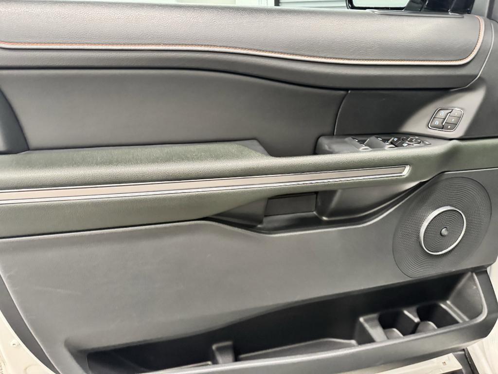 used 2022 Ford Expedition car, priced at $47,999