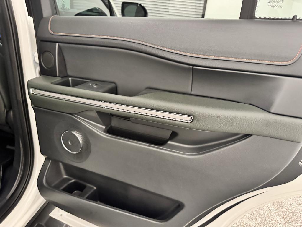 used 2022 Ford Expedition car, priced at $47,999
