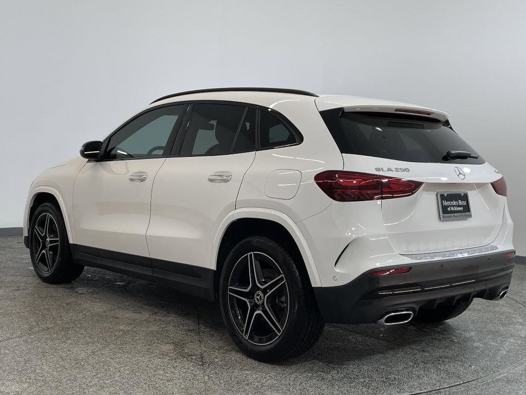 new 2025 Mercedes-Benz GLA 250 car, priced at $52,205