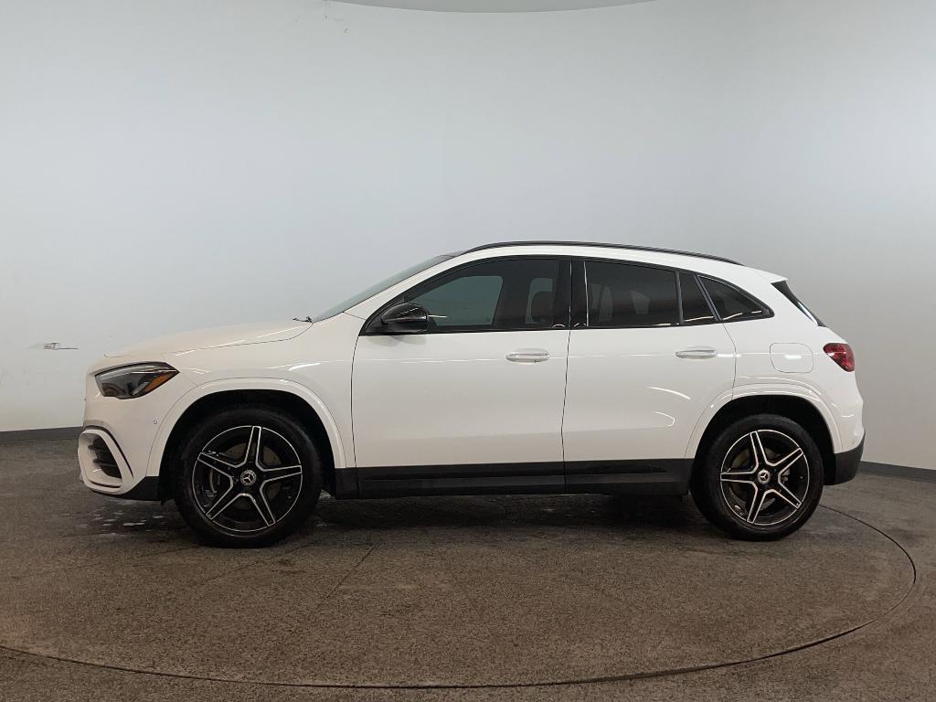 new 2025 Mercedes-Benz GLA 250 car, priced at $52,205