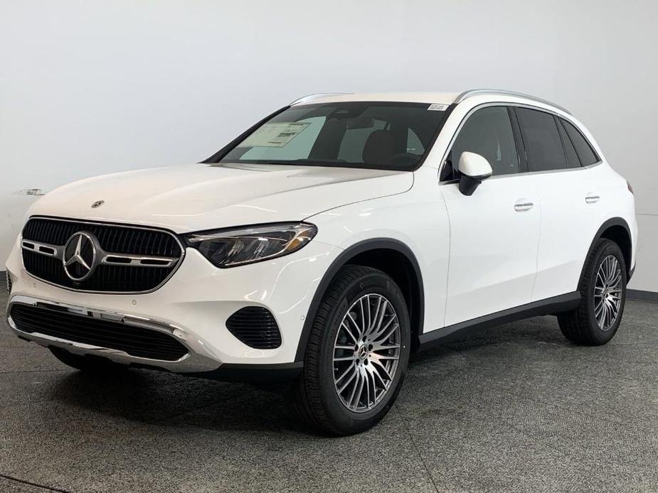 new 2025 Mercedes-Benz GLC 300 car, priced at $53,385