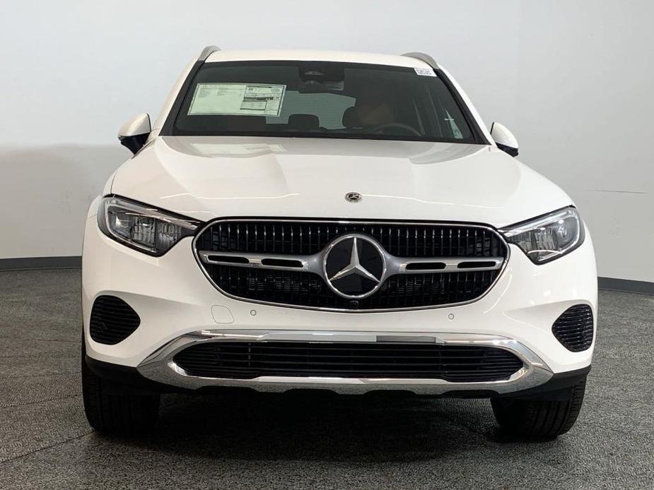 new 2025 Mercedes-Benz GLC 300 car, priced at $53,385