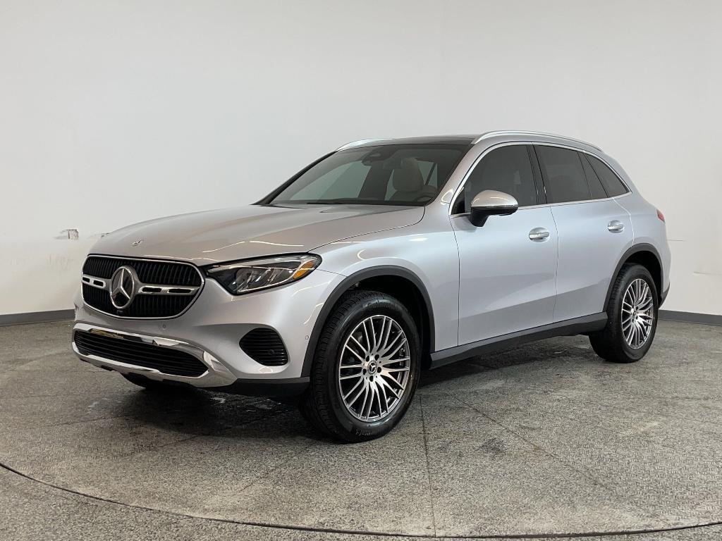 new 2025 Mercedes-Benz GLC 300 car, priced at $54,865