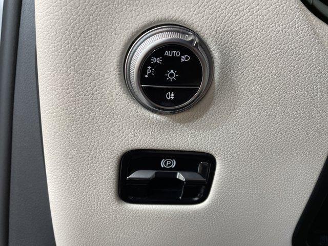 new 2025 Mercedes-Benz GLC 300 car, priced at $54,865