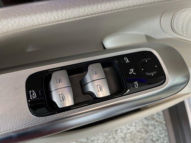 new 2025 Mercedes-Benz GLC 300 car, priced at $54,865