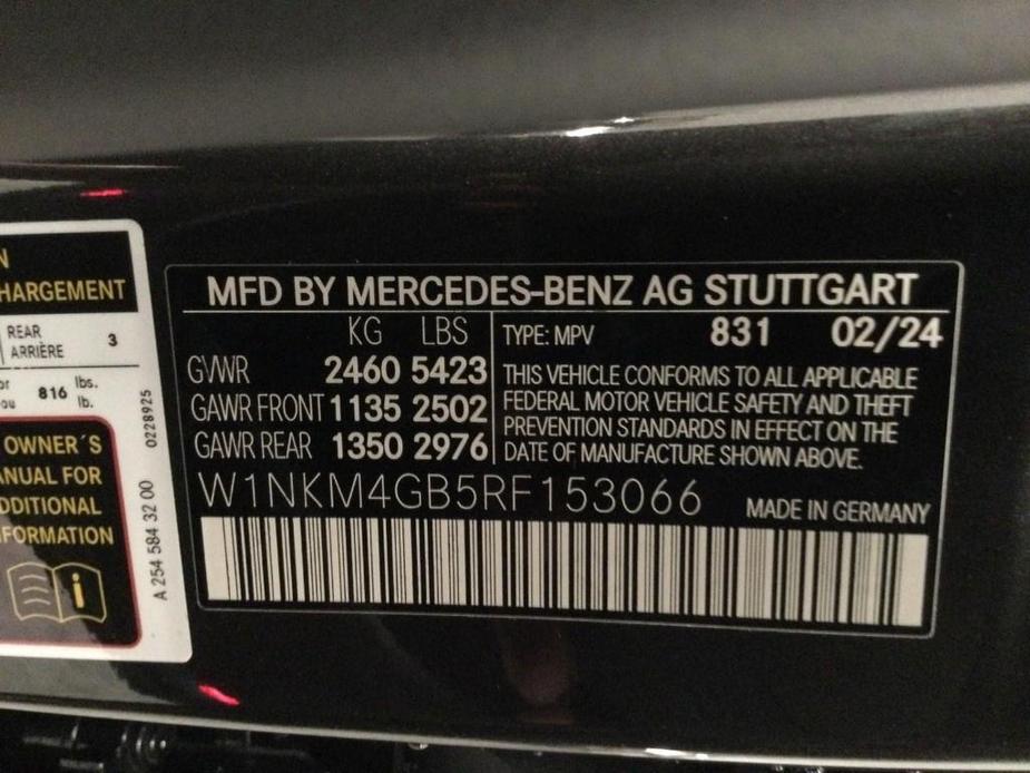 new 2024 Mercedes-Benz GLC 300 car, priced at $53,610
