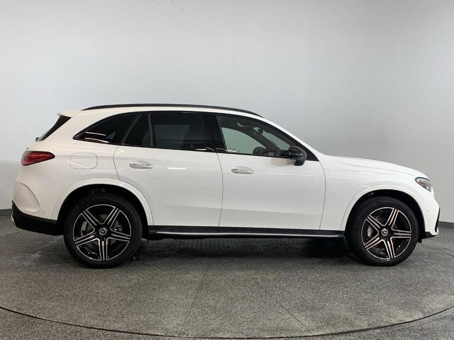 new 2025 Mercedes-Benz GLC 300 car, priced at $66,355