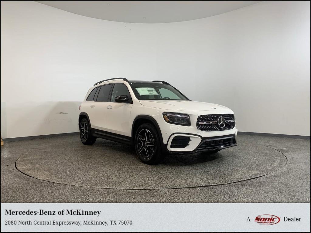 new 2024 Mercedes-Benz GLB 250 car, priced at $51,175