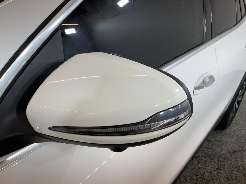 used 2022 Mercedes-Benz GLA 250 car, priced at $29,998