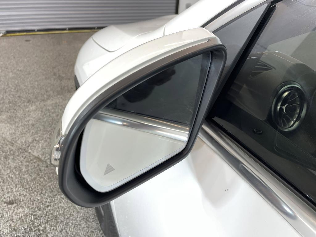 used 2022 Mercedes-Benz GLA 250 car, priced at $29,998