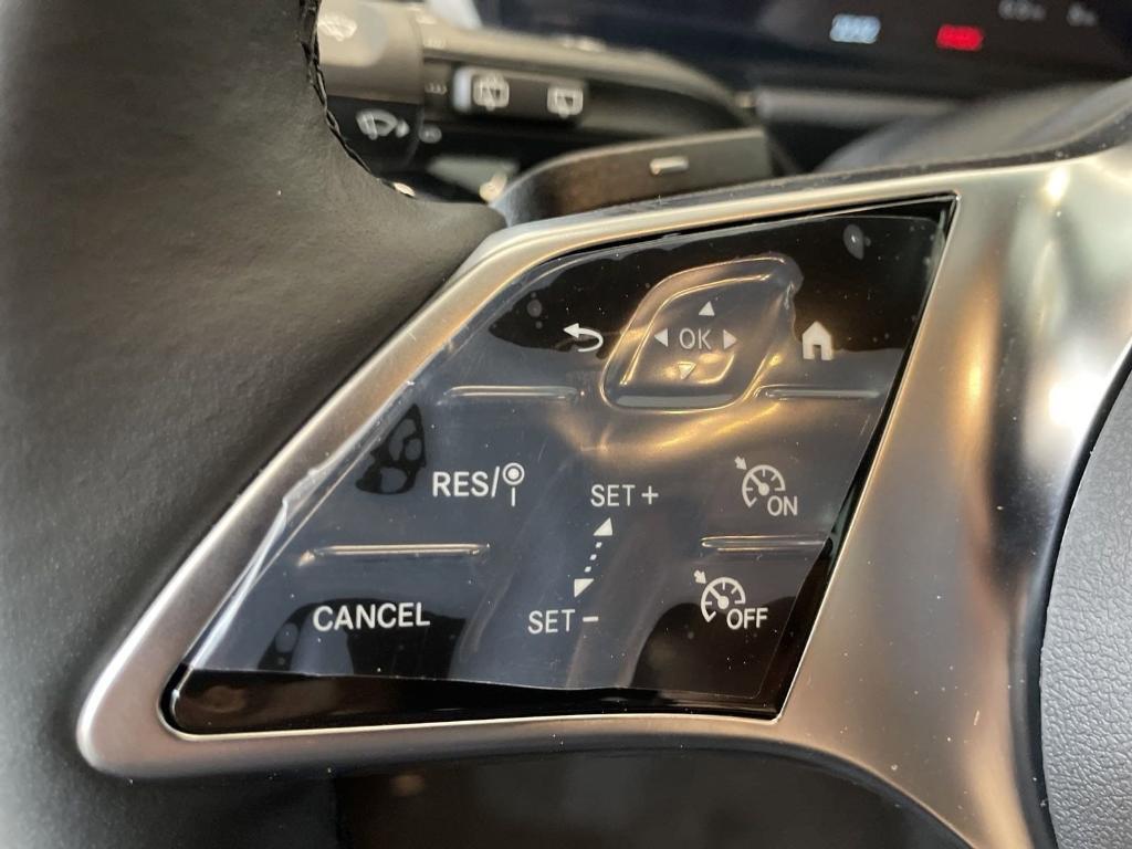 new 2025 Mercedes-Benz GLA 250 car, priced at $45,245