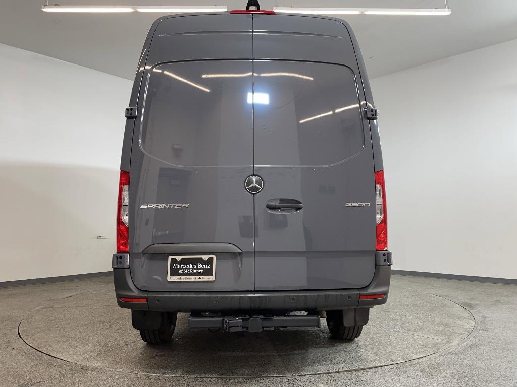 new 2024 Mercedes-Benz Sprinter 2500 car, priced at $66,176