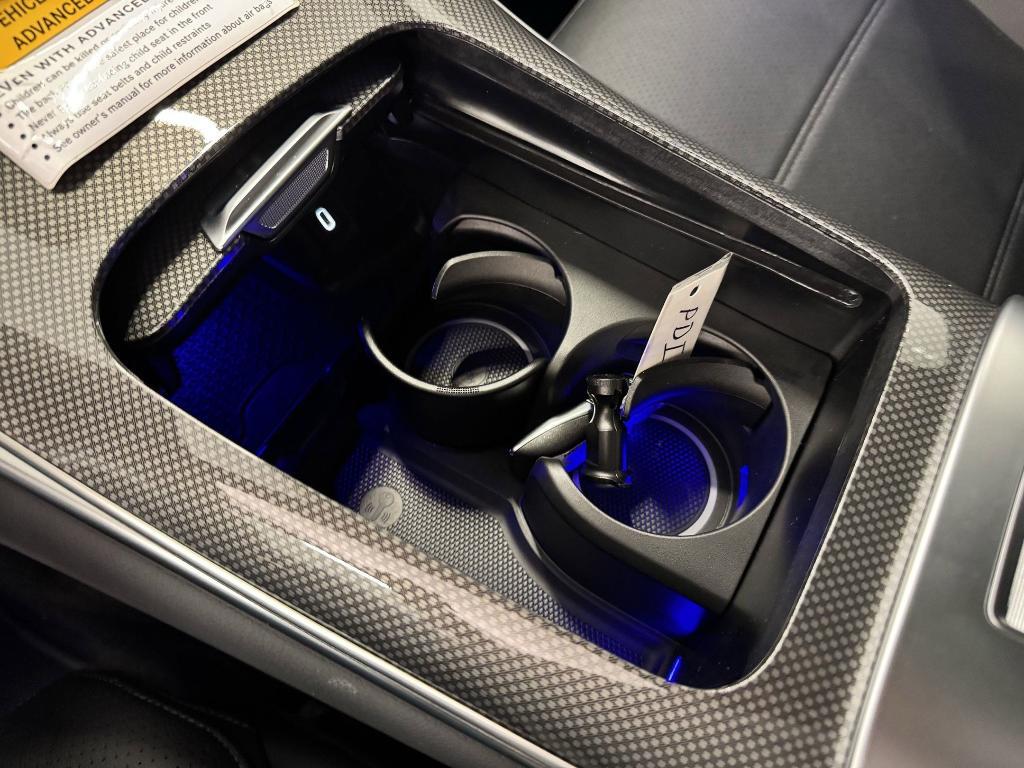 new 2025 Mercedes-Benz GLC 300 car, priced at $54,535