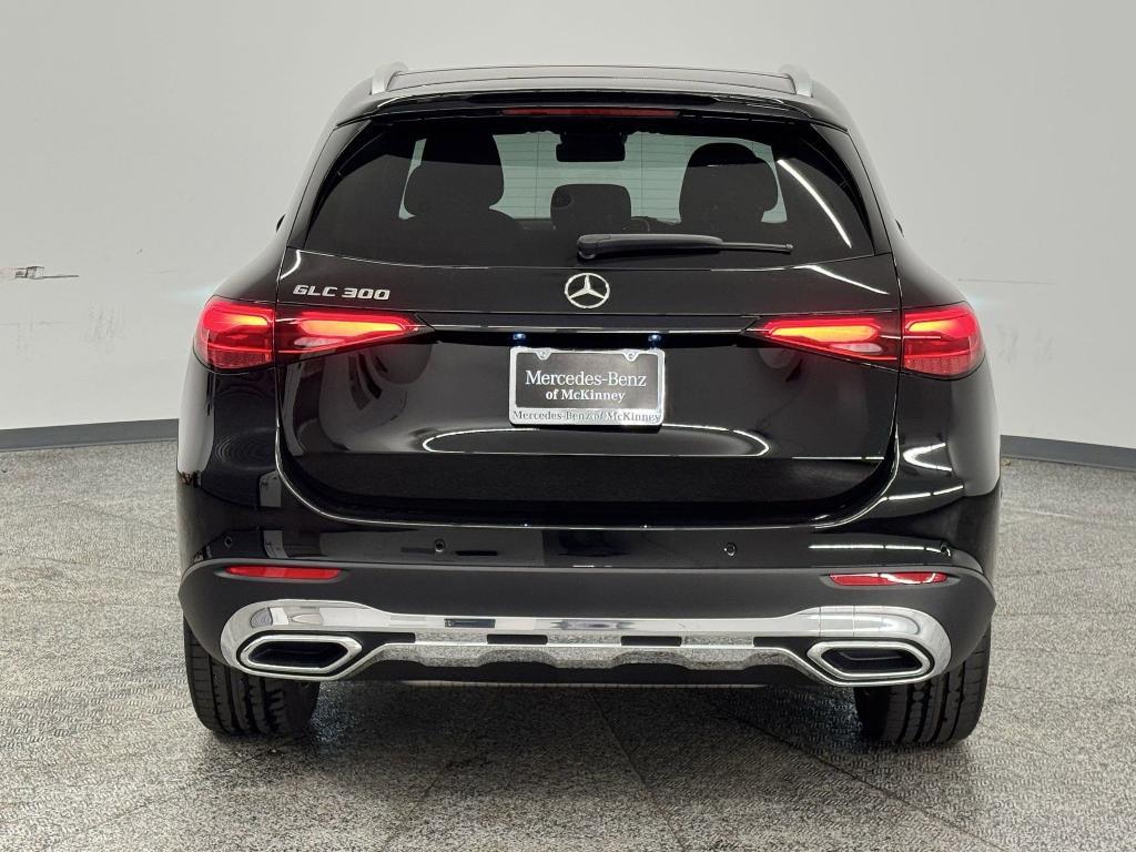 new 2025 Mercedes-Benz GLC 300 car, priced at $54,535