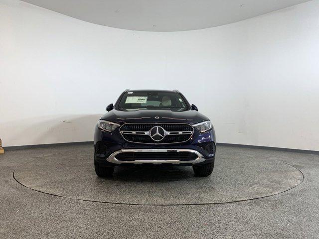 new 2024 Mercedes-Benz GLC 300 car, priced at $55,370