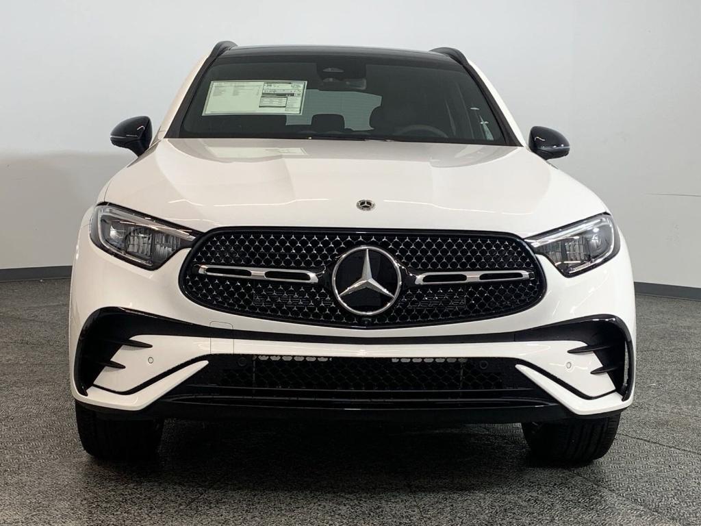 new 2025 Mercedes-Benz GLC 300 car, priced at $60,755