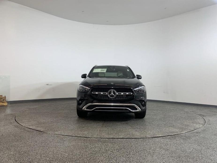 new 2025 Mercedes-Benz GLA 250 car, priced at $44,500