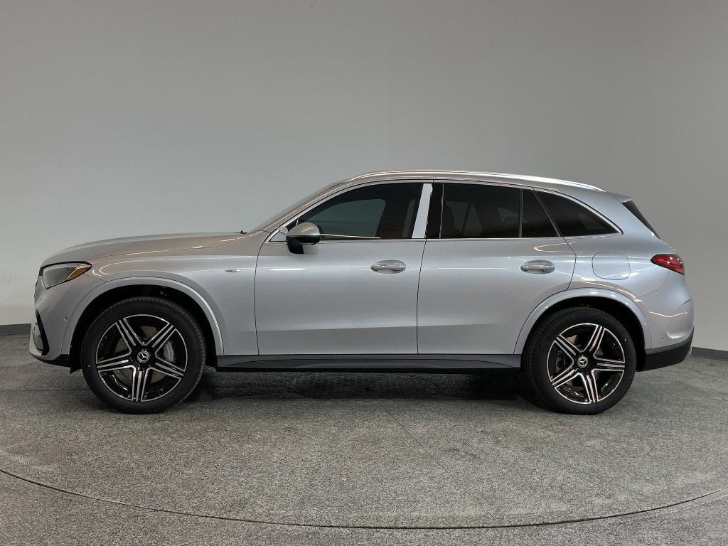 new 2025 Mercedes-Benz GLC 350e car, priced at $66,350