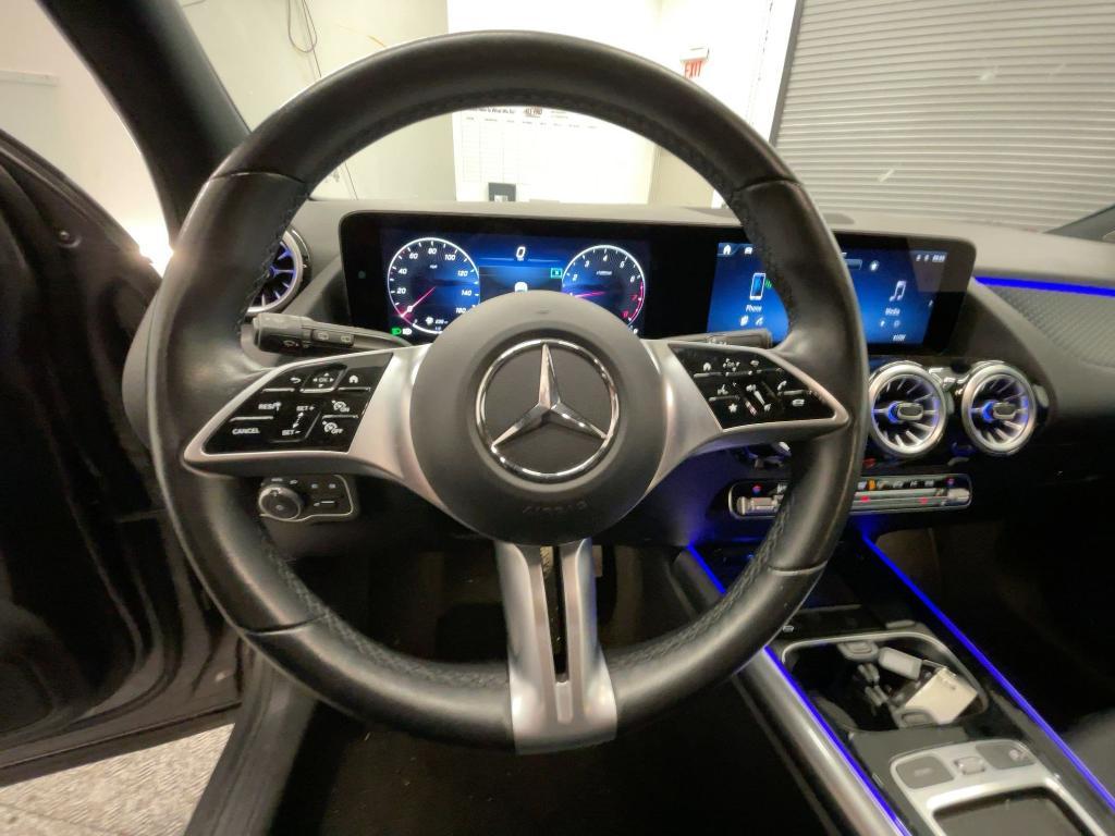 used 2025 Mercedes-Benz GLA 250 car, priced at $32,998