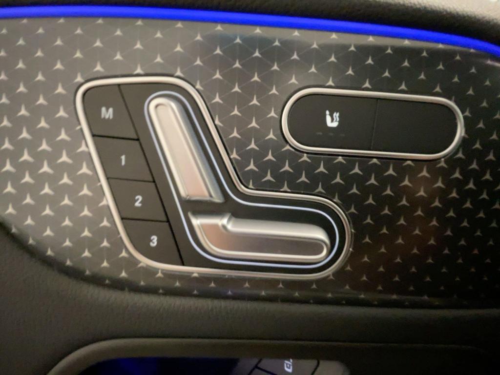 used 2025 Mercedes-Benz GLA 250 car, priced at $32,998