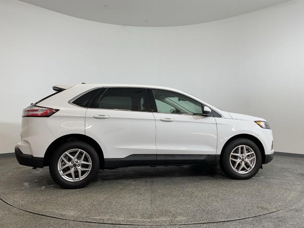 used 2024 Ford Edge car, priced at $27,998