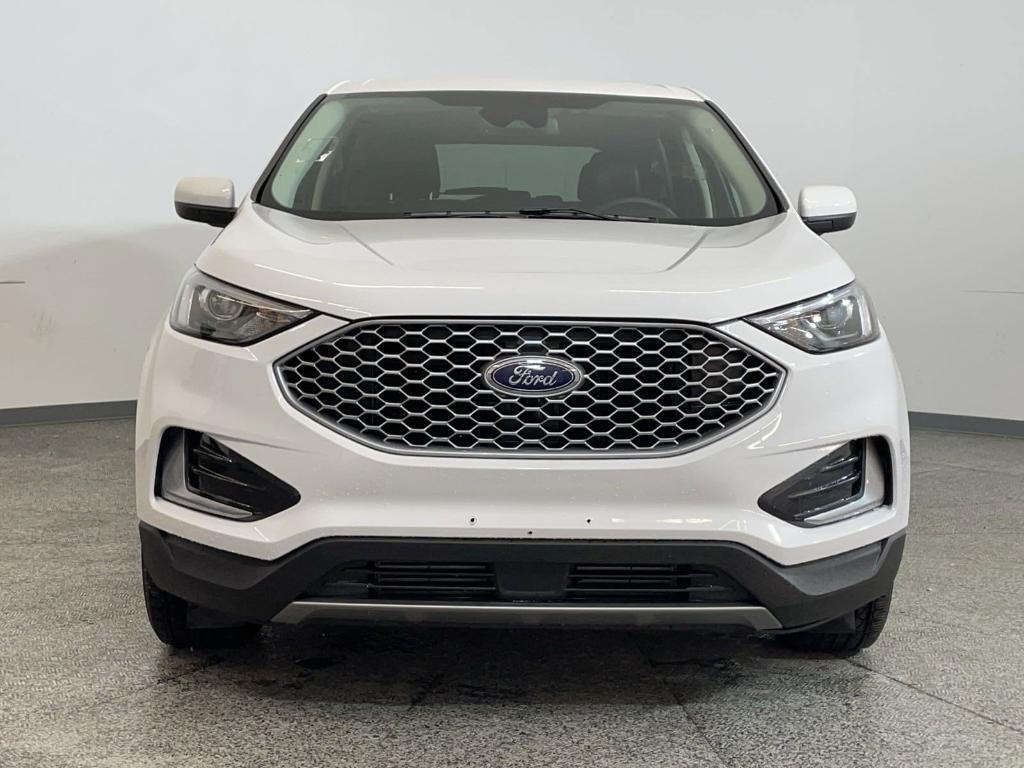 used 2024 Ford Edge car, priced at $27,998