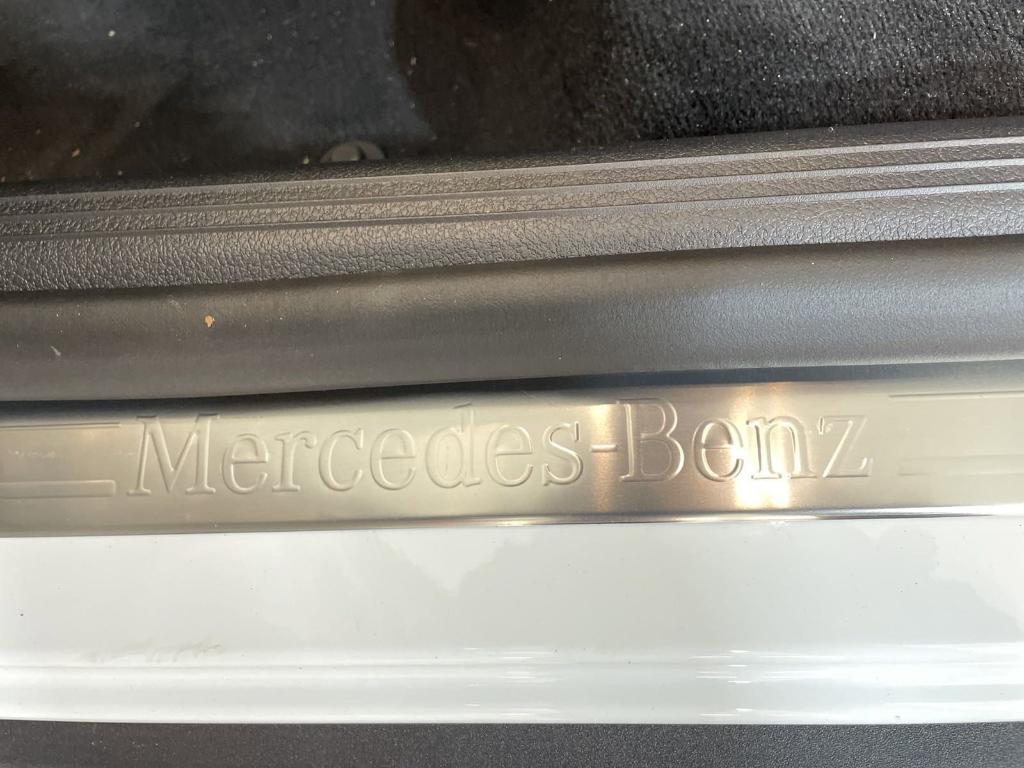 new 2025 Mercedes-Benz GLC 350e car, priced at $62,910
