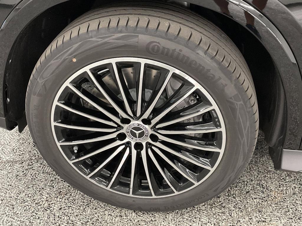 new 2026 Mercedes-Benz GLC 300 car, priced at $68,705