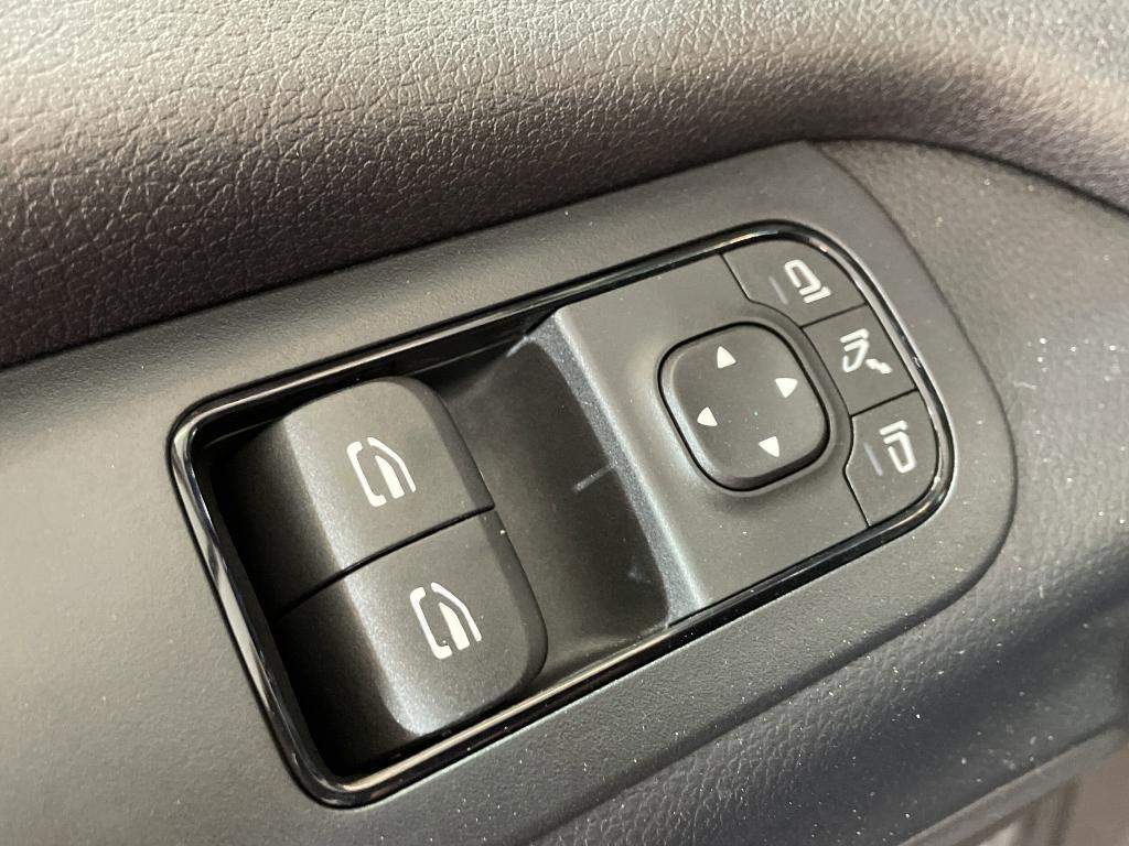 new 2024 Mercedes-Benz Sprinter 2500 car, priced at $57,064