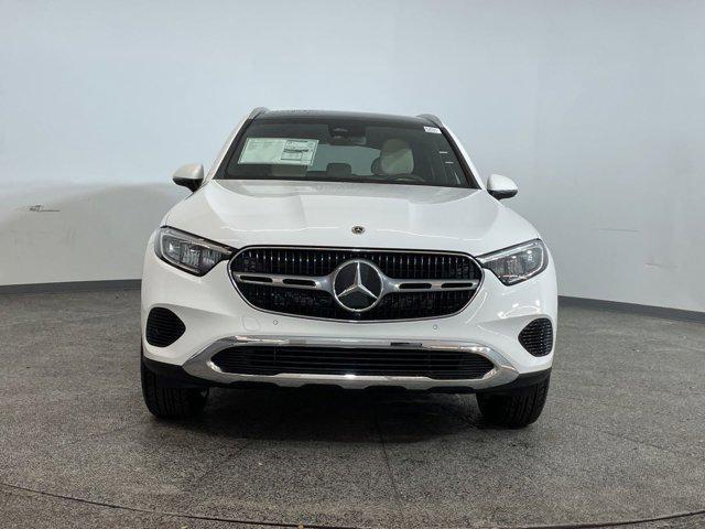 new 2025 Mercedes-Benz GLC 300 car, priced at $51,935