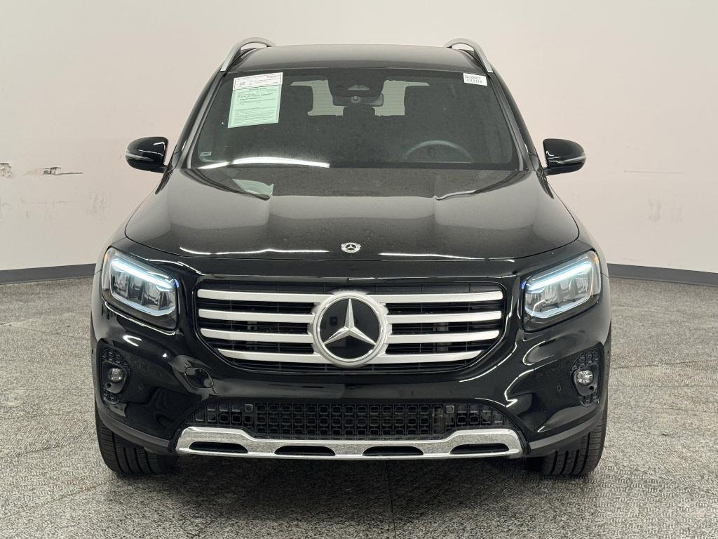 used 2025 Mercedes-Benz GLB 250 car, priced at $36,996