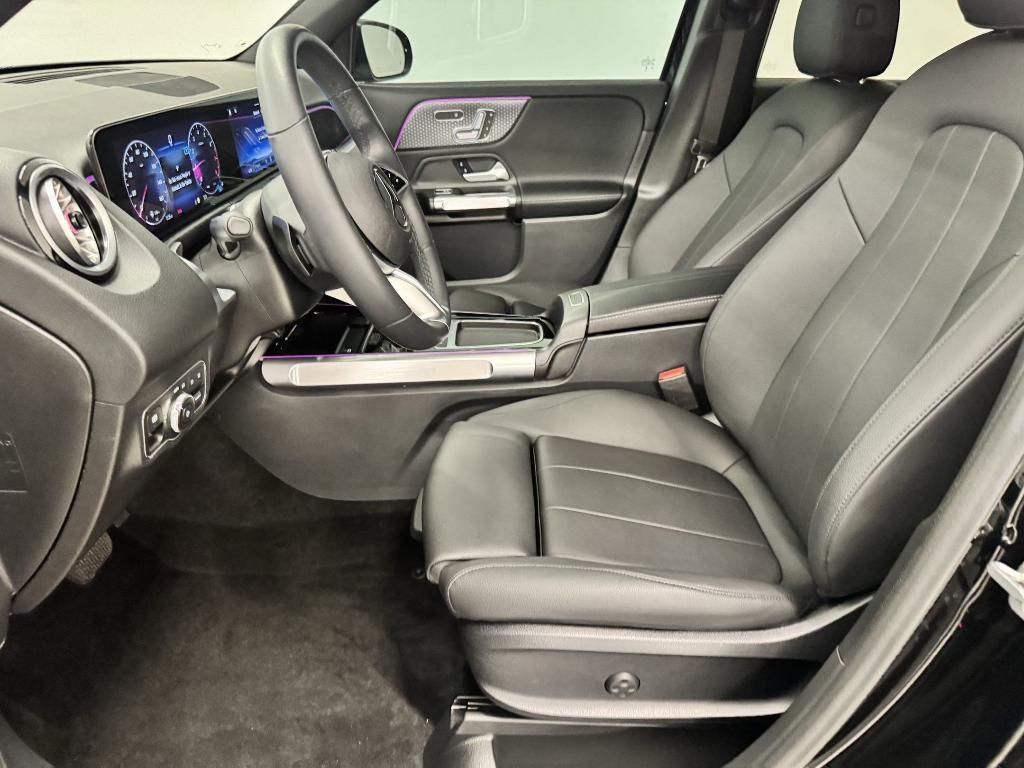 used 2025 Mercedes-Benz GLB 250 car, priced at $36,996