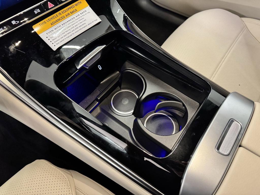 new 2025 Mercedes-Benz GLC 300 car, priced at $55,715