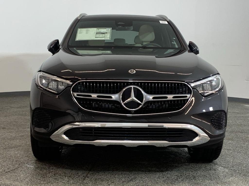 new 2025 Mercedes-Benz GLC 300 car, priced at $60,555