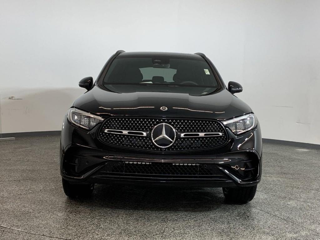 new 2025 Mercedes-Benz GLC 300 car, priced at $61,265